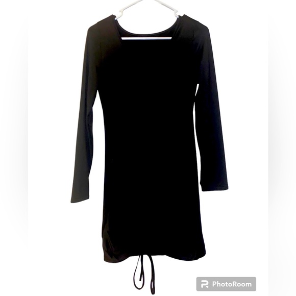 Off The Shoulder Body con Dress - Picture 2 of 4